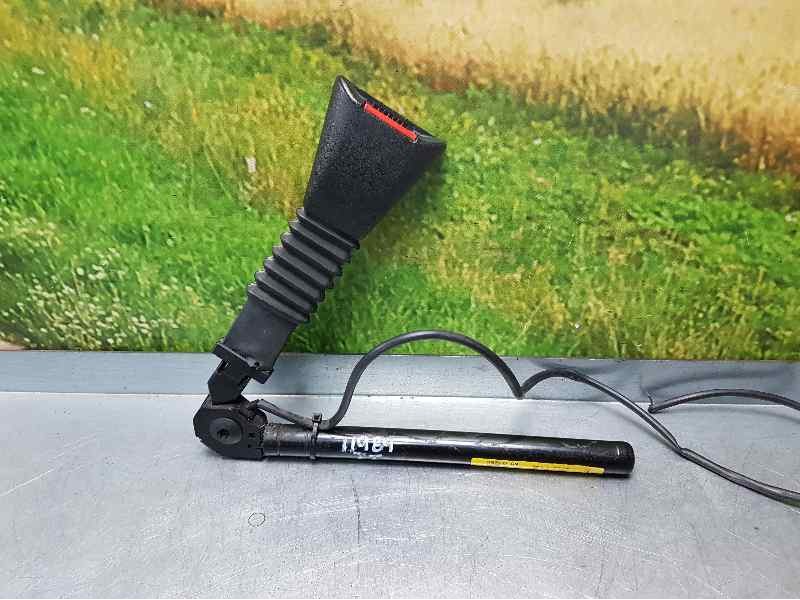 Recambio de pretensor airbag izquierdo para opel astra g berlina club referencia OEM IAM 24404440 L9010394817 CLAVIJA CORTADA