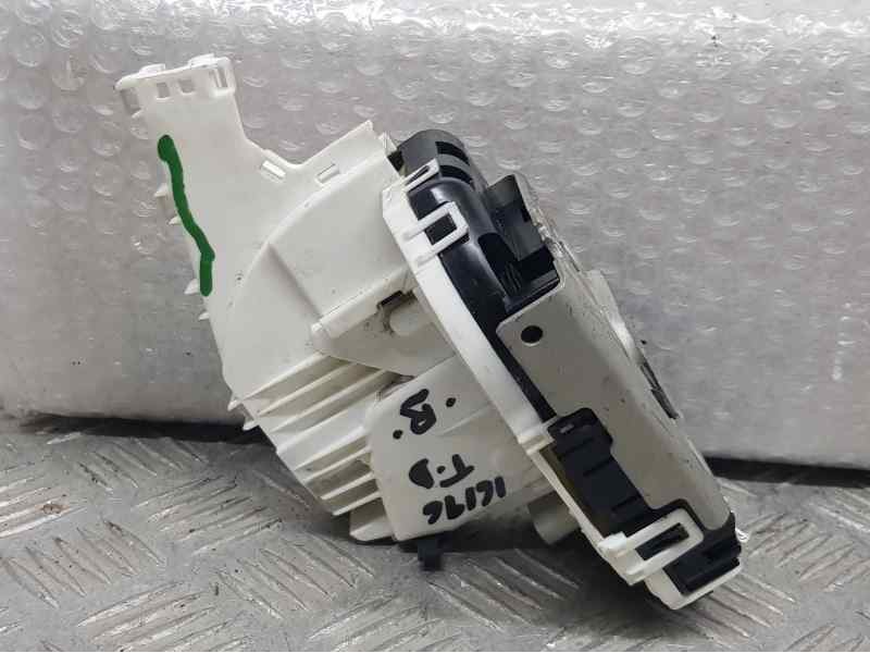 Recambio de cerradura puerta trasera derecha para jeep cherokee limited 4x2 referencia OEM IAM P04589914AEA  4 PINS