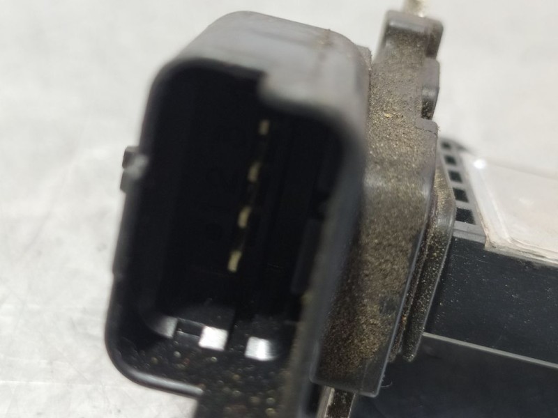 Recambio de caudalimetro para peugeot 3008 access referencia OEM IAM 9677093080  HITACHI