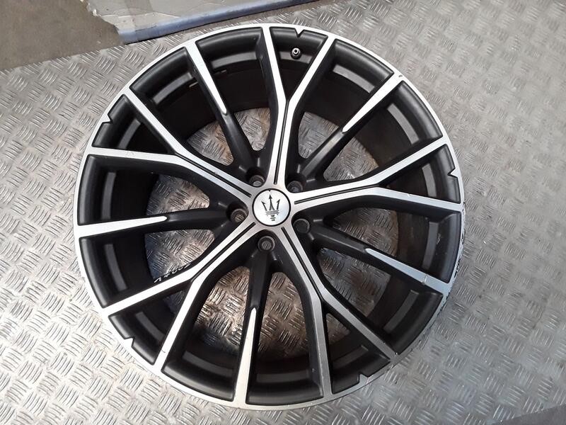 Recambio de llanta aluminio para maserati grecale modena mild hybrid q4 referencia OEM IAM 10X21 5 TORN ET29 ALUMINIO 