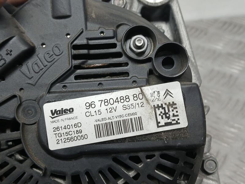 Recambio de alternador para citroën c4 berlina tonic referencia OEM IAM 967804880 VALEO 2614016D
