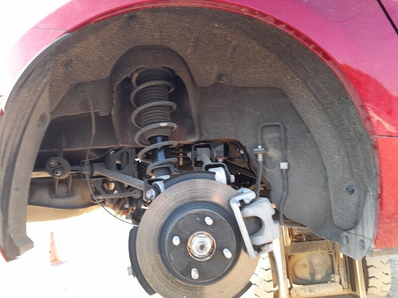 Recambio de plastico pase rueda tras. dch. para mazda mx-5 iv (nd__) 1.5 (nd6e) referencia OEM IAM NA1P561H1A  