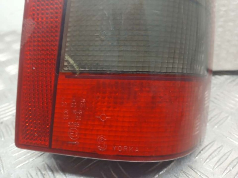 Recambio de piloto trasero derecho para citroën berlingo 1.9 d sx familiar referencia OEM IAM 6351H2  TOCADO