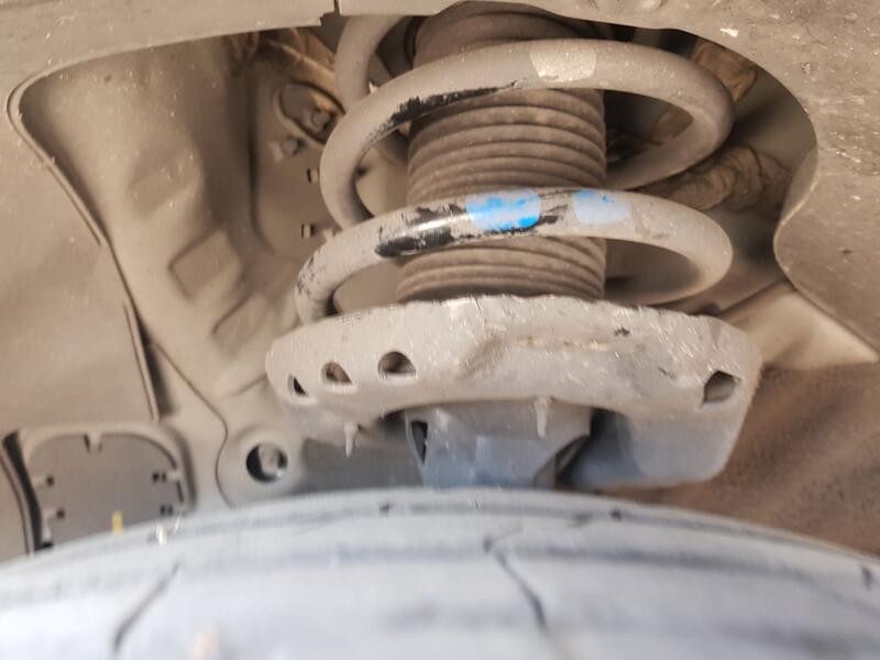 Recambio de amortiguador delantero izquierdo para kia ceed (cd) 1.0 t-gdi referencia OEM IAM 54651J7DA0  