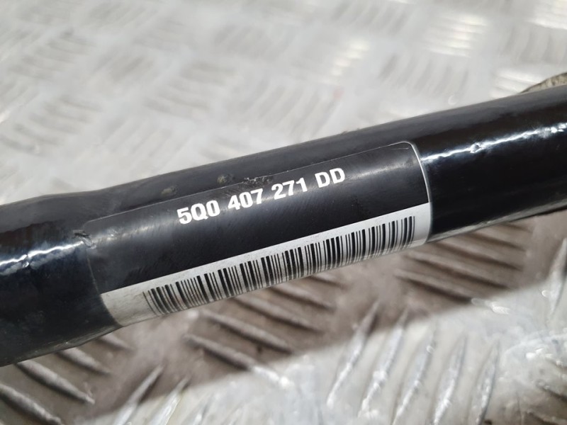 Recambio de transmision delantera izquierda para seat leon (kl1) style referencia OEM IAM 5Q0407271DD  