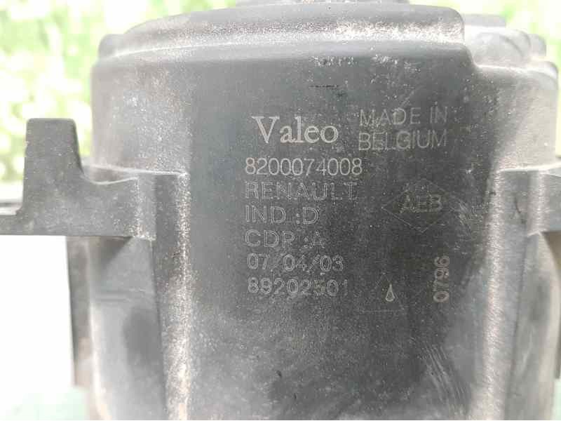 Recambio de faro antiniebla izquierdo para renault megane ii berlina 5p expression referencia OEM IAM 8200074008 89202501 VALEO