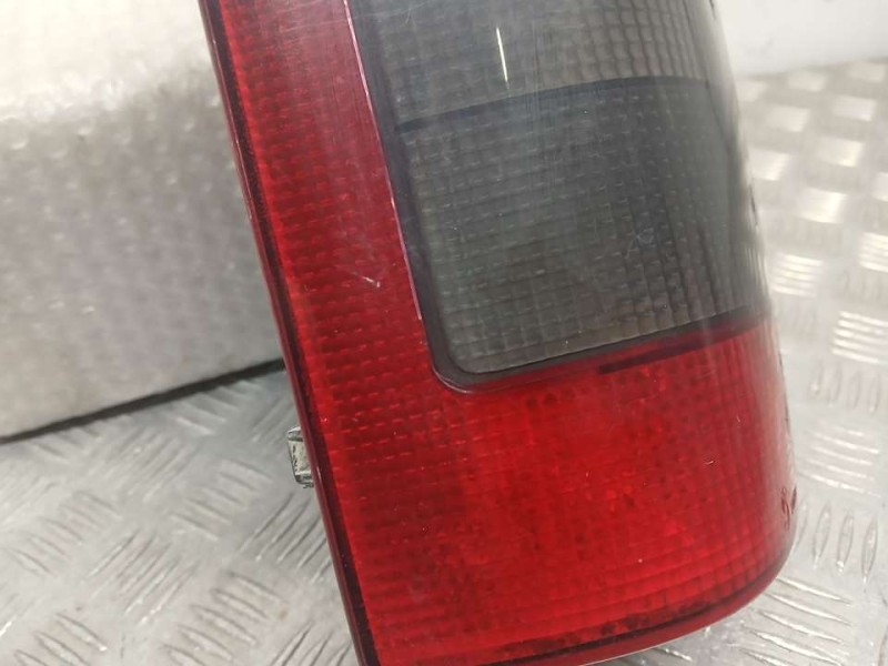 Recambio de piloto trasero izquierdo para citroën berlingo 1.9 d sx familiar referencia OEM IAM 6351H2  TOCADO