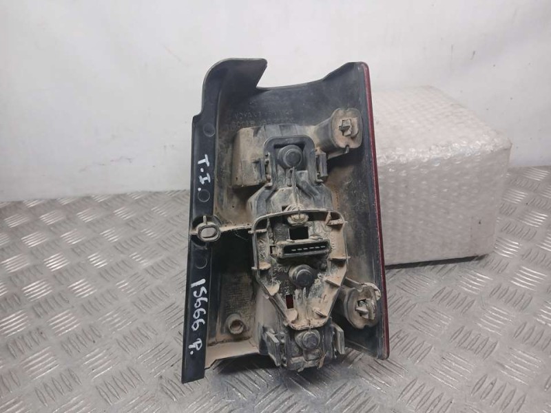 Recambio de piloto trasero izquierdo para citroën berlingo 1.9 d sx familiar referencia OEM IAM 6351H2  TOCADO