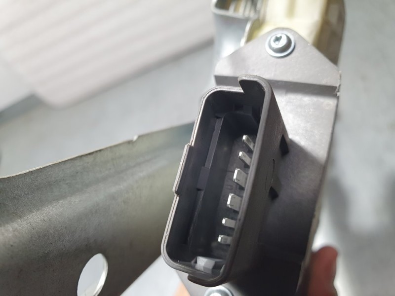 Recambio de elevalunas delantero izquierdo para peugeot 3008 access referencia OEM IAM 9682808980 912025106 BROSE ELECTRICO 6 PI