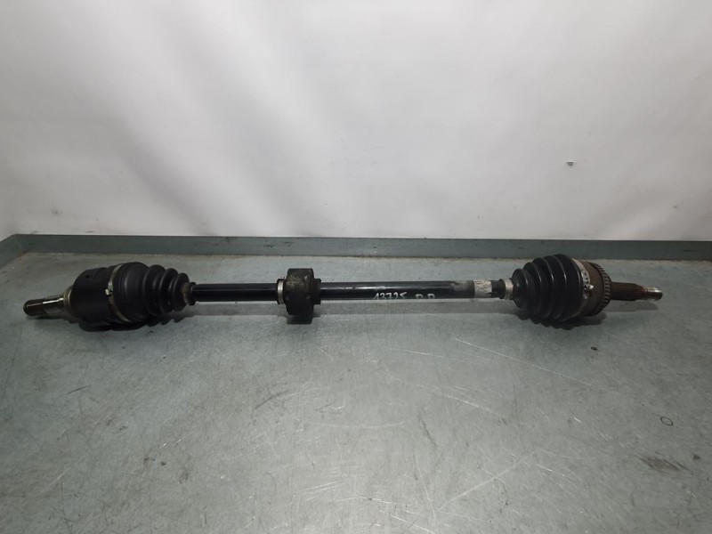 Recambio de transmision delantera derecha para toyota corolla (e12) 1.6 linea luna berlina referencia OEM IAM 4341002240  