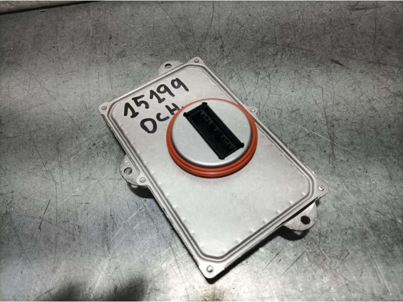 Recambio de centralita faro para peugeot 3008 gt line referencia OEM IAM L90125449 L90208152 LEDS VALEO