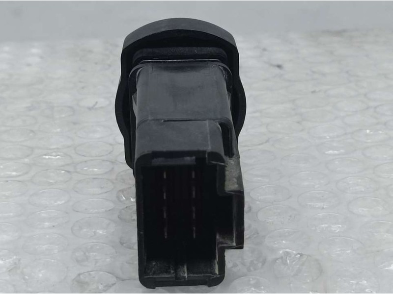 Recambio de warning para dacia duster laureate 4x2 referencia OEM IAM 602232A  