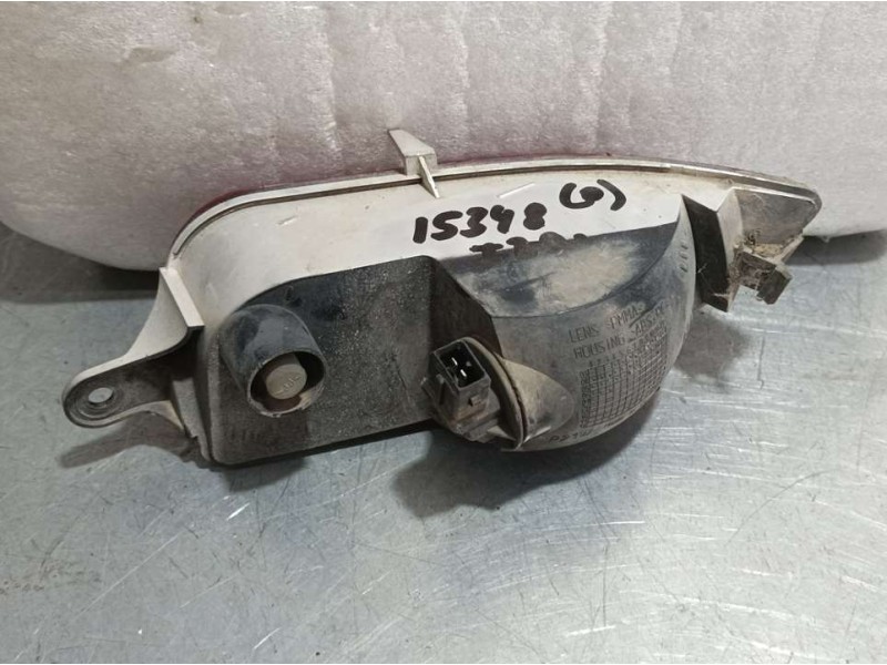 Recambio de piloto trasero izquierdo paragolpes para opel corsa c essentia referencia OEM IAM 13118662  