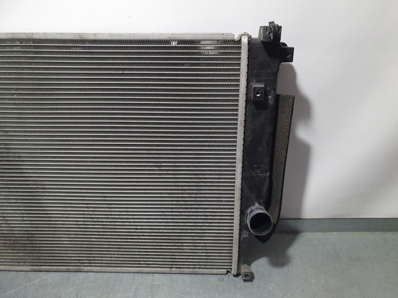 Recambio de radiador agua para toyota rav 4 (a3) active referencia OEM IAM 94122201  