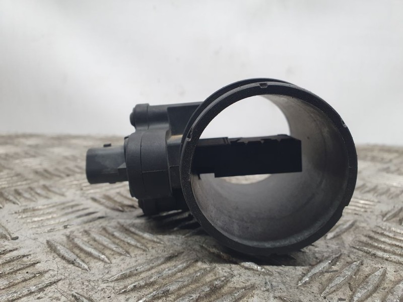 Recambio de caudalimetro para opel corsa e expression referencia OEM IAM GM13452145  