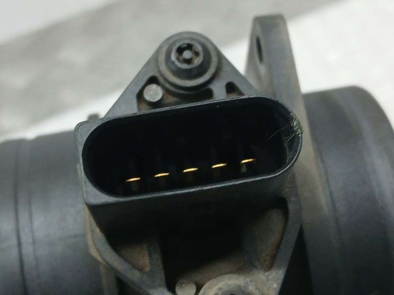 Recambio de caudalimetro para volkswagen jetta (1k2) advance referencia OEM IAM 038906461B 0281002531 BOSCH