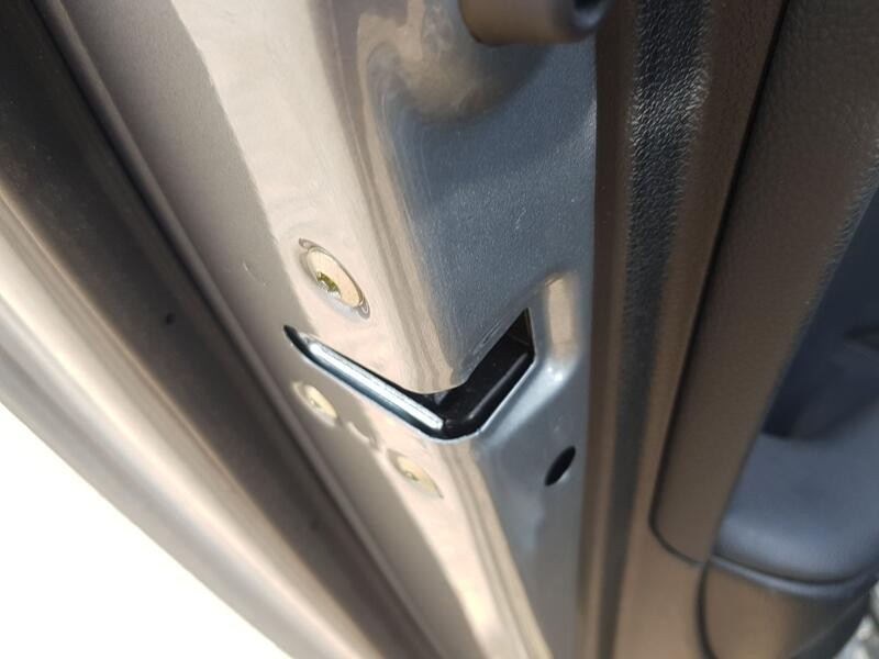 Recambio de cerradura puerta trasera izquierda para kia ceed (cd) 1.0 t-gdi referencia OEM IAM 81410J7100  