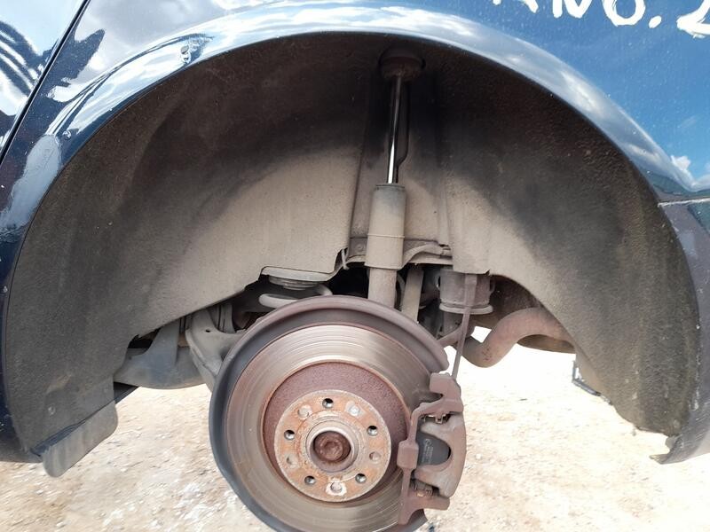 Recambio de plastico pase rueda tras. izq. para audi a6 c6 avant (4f5) 3.0 tdi quattro referencia OEM IAM 4F0810171D  