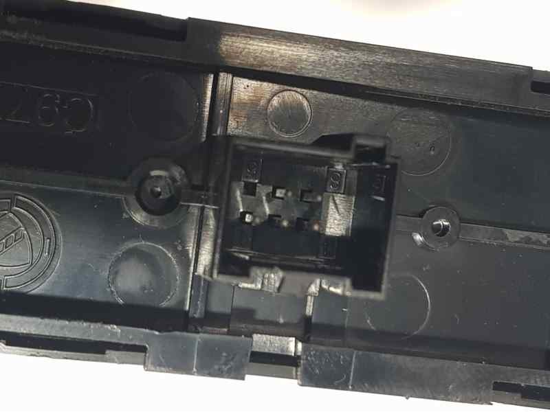 Recambio de warning para fiat nuova 500 (150) lounge referencia OEM IAM   