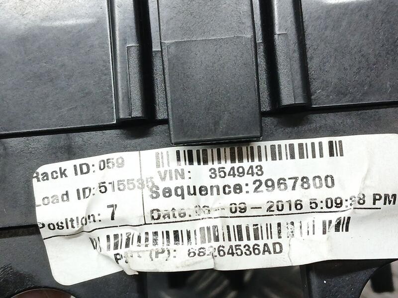 Recambio de caja reles / fusibles para jeep cherokee limited 4x2 referencia OEM IAM 68264536AD 515535 354943