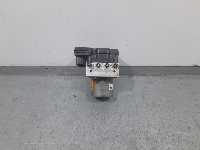 Recambio de abs para hyundai ix20 (jc) 1.4 crdi referencia OEM IAM 589201K200  