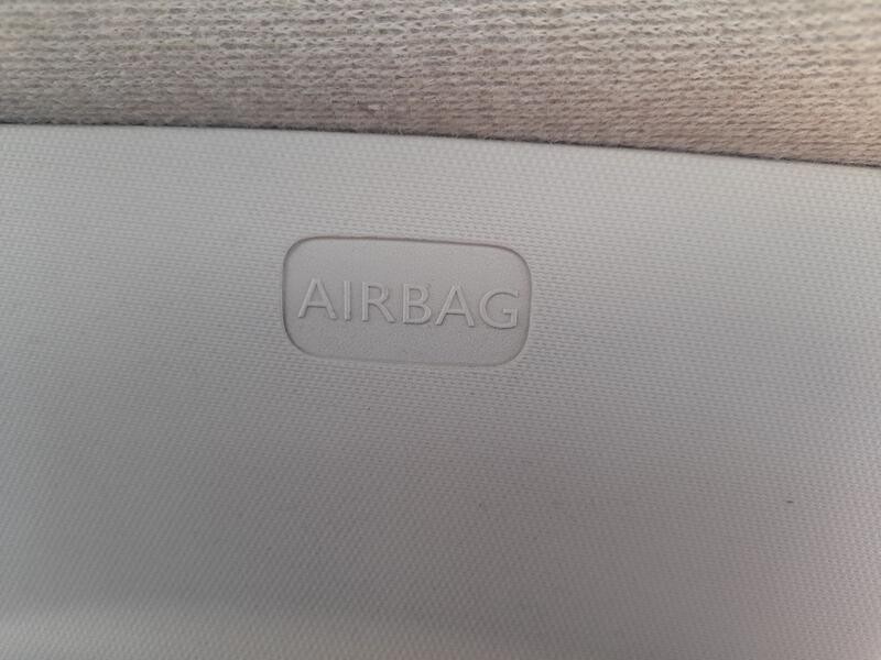 Recambio de airbag cortina delantero izquierdo para citroën c3 iii (sx) 1.2 puretech 82 referencia OEM IAM 9811858080  