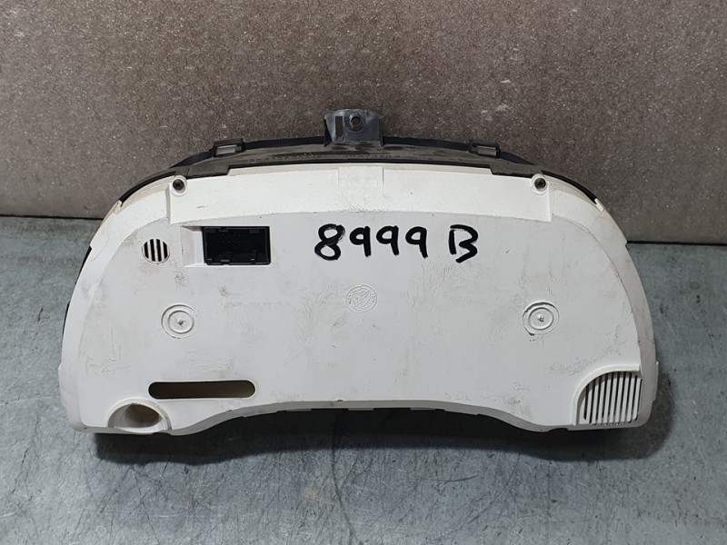 Recambio de cuadro instrumentos para fiat punto berlina (188) 1.2 8v active referencia OEM IAM SIN REF  
