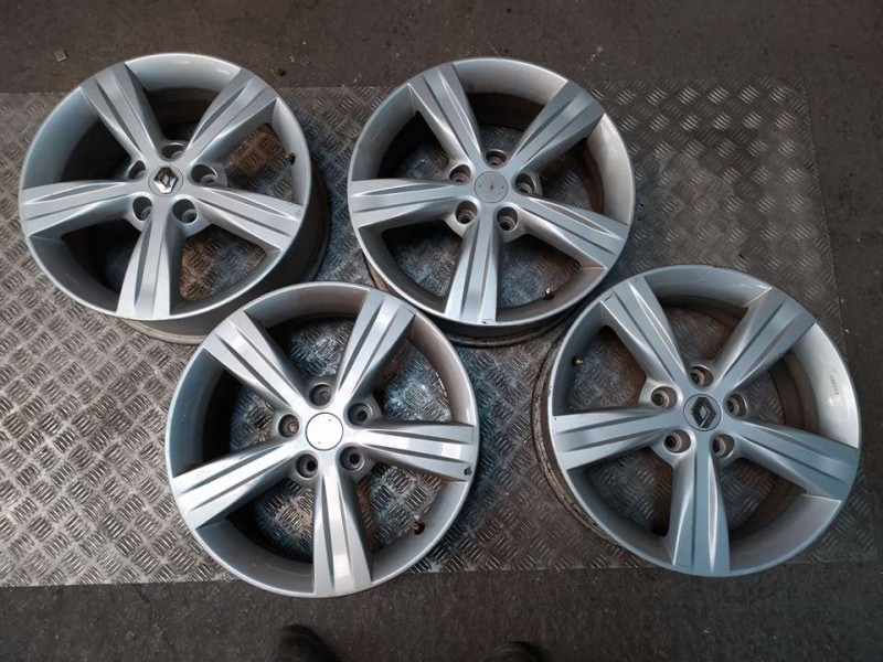 Recambio de juego llantas aluminio para renault koleos dynamique referencia OEM IAM 65X17 5 TORN ET 40 ALUMINIO 
