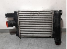 Recambio de intercooler para renault clio iv limited referencia OEM IAM 144963014R 14461B680E PATA ROTA