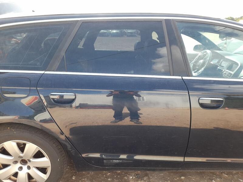Recambio de puerta trasera derecha para audi a6 c6 avant (4f5) 3.0 tdi quattro referencia OEM IAM 4F0833052G ROZADA 