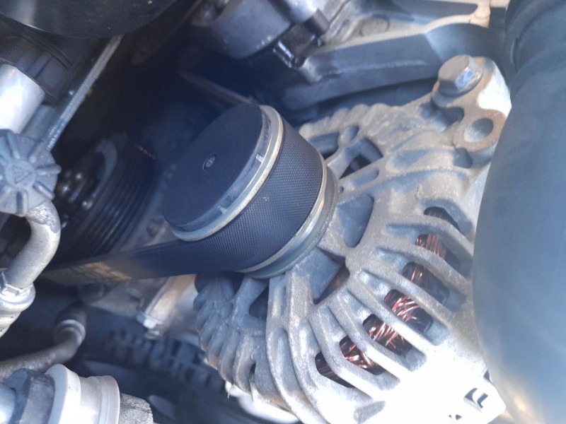 Recambio de alternador para seat leon (1p1) 1.9 tdi referencia OEM IAM 06F903023F  