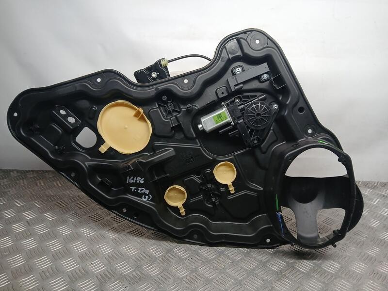 Recambio de elevalunas trasero izquierdo para jeep cherokee limited 4x2 referencia OEM IAM 68227457AA  