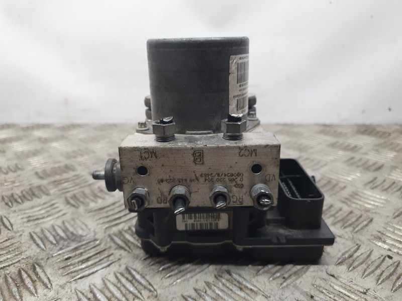 Recambio de abs para peugeot 3008 premium referencia OEM IAM 9664532380 0265230304 