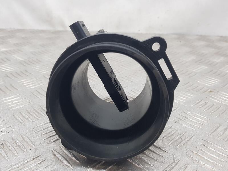 Recambio de caudalimetro para porsche cayenne (typ 92aa) diesel referencia OEM IAM 420133471 AFH70M74 HITACHI