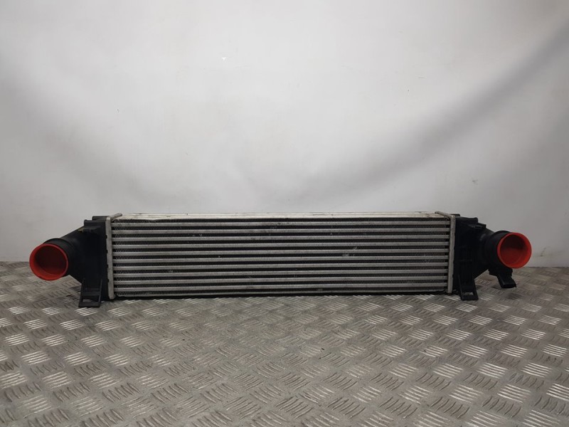 Recambio de intercooler para volvo s80 berlina d5 executive referencia OEM IAM 31338474  