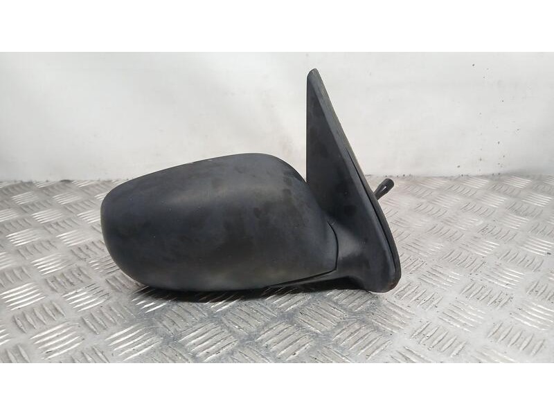 Recambio de retrovisor derecho para nissan micra (k11) l referencia OEM IAM 963015F310 C/ MANDO C/ MANDO