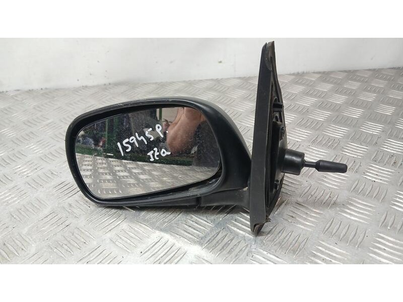 Recambio de retrovisor izquierdo para nissan micra (k11) l referencia OEM IAM 963025F310 C/ MANDO 