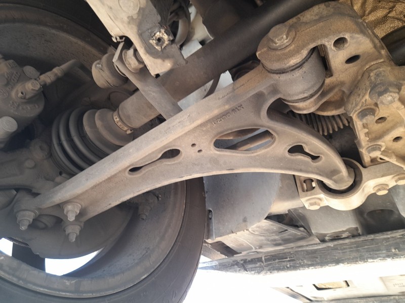 Recambio de brazo suspension inferior delantero derecho para seat leon (1p1) 1.9 tdi referencia OEM IAM 1K0407152BD  