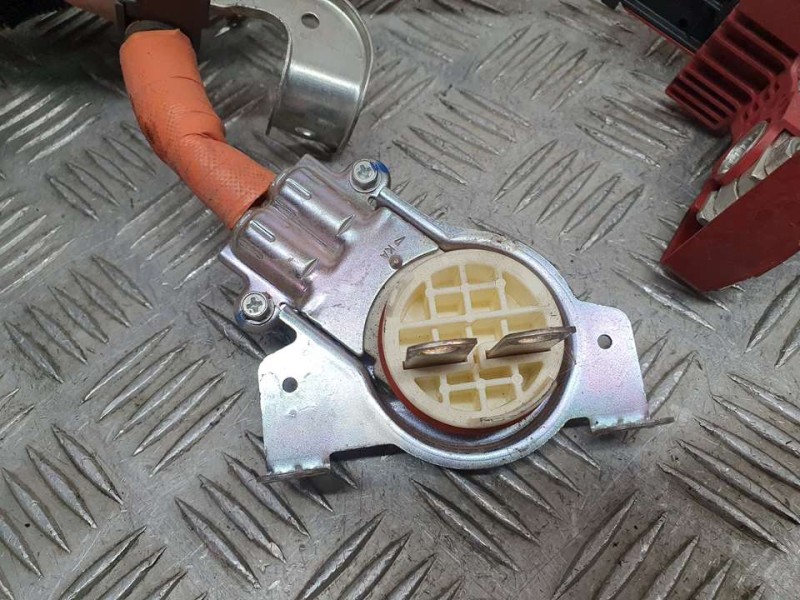 Recambio de modulo electronico para toyota yaris hybrid advance referencia OEM IAM 821220D090D A3180519020525 