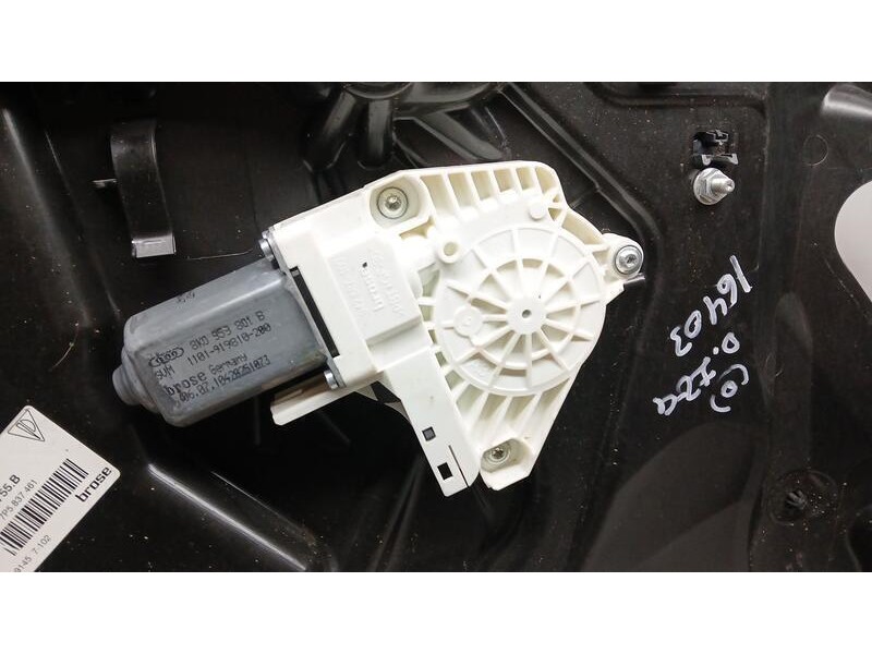 Recambio de elevalunas delantero izquierdo para porsche cayenne (typ 92aa) diesel referencia OEM IAM 7P5837755B ELECTRICO 2 PINS
