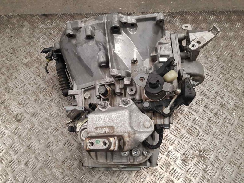 Recambio de caja cambios para citroën jumpy furgon control m referencia OEM IAM 20MB46 1649478 6VELOCIDADES