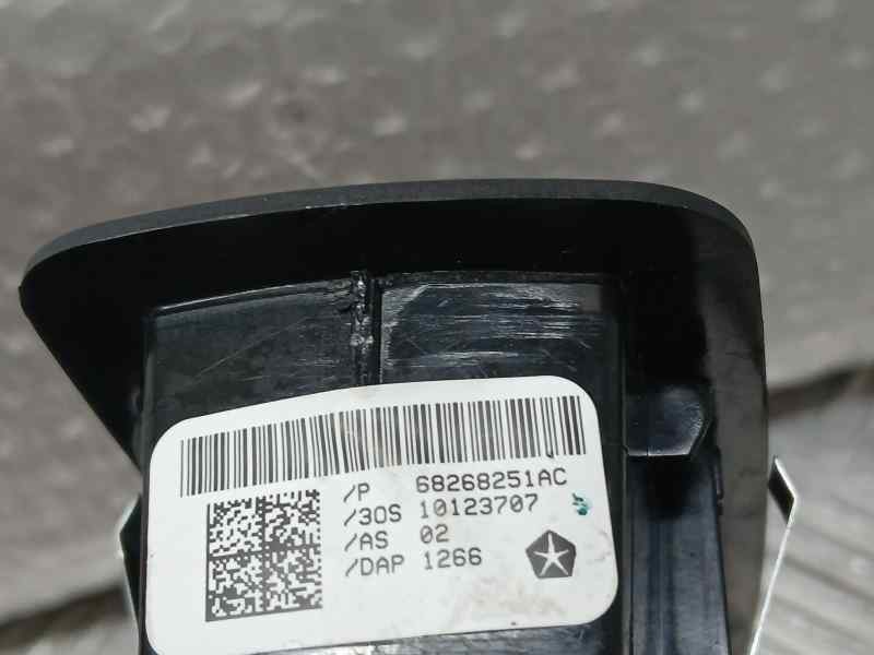 Recambio de mando elevalunas delantero derecho para jeep cherokee limited 4x2 referencia OEM IAM 68268251AC 10123707 