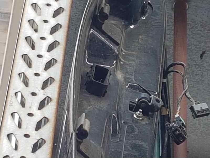 Recambio de puerta delantera derecha para opel astra h ber. cosmo referencia OEM IAM   