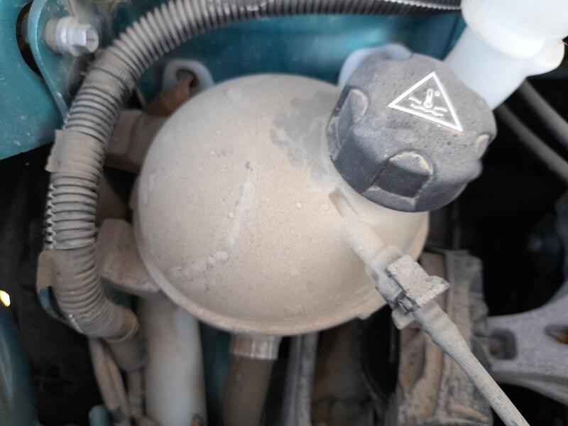 Recambio de deposito expansion para citroën c3 iii (sx) 1.2 puretech 82 referencia OEM IAM 9800777280  