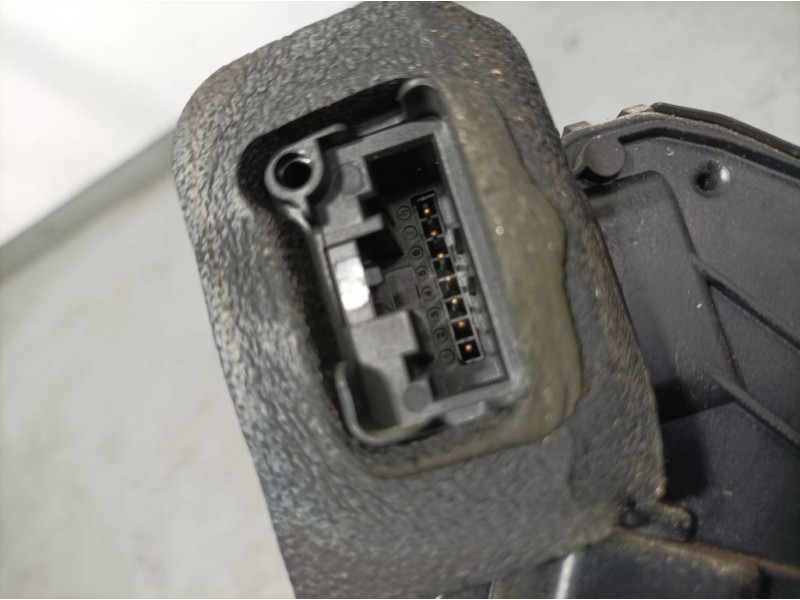 Recambio de cerradura puerta trasera derecha para seat ateca (kh7) style referencia OEM IAM A6E5TA839016E  ELECTRICA 7 PINS