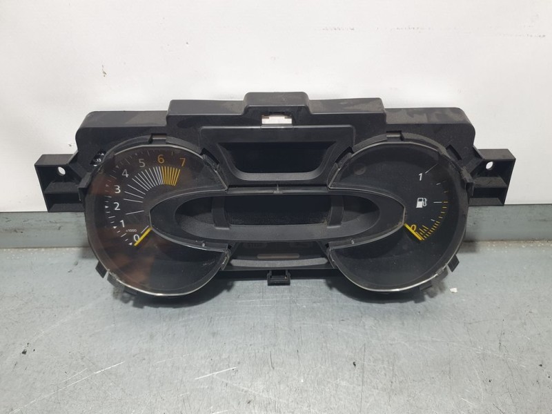 Recambio de cuadro instrumentos para renault captur dynamique referencia OEM IAM 248108772NC VPDRRF10849DJ 