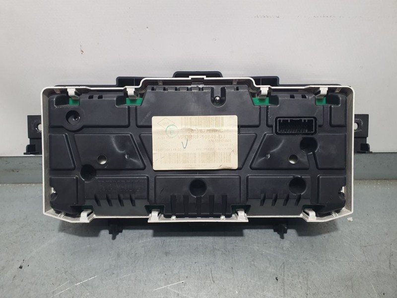 Recambio de cuadro instrumentos para renault captur dynamique referencia OEM IAM 248108772NC VPDRRF10849DJ 