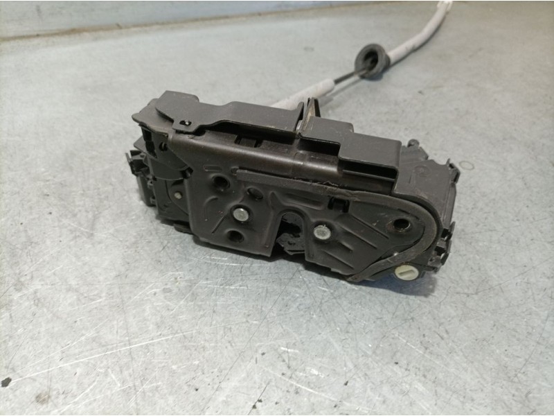 Recambio de cerradura puerta trasera izquierda para seat ateca (kh7) style referencia OEM IAM A5E5TA839015E  ELECTRICA 7 PINS