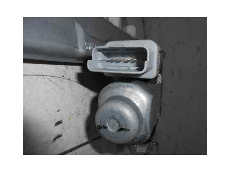 Recambio de elevalunas delantero izquierdo para peugeot 207 confort referencia OEM IAM 402315B  ELECTRICO