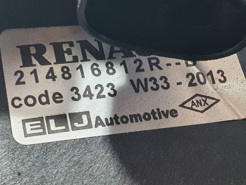 Recambio de electroventilador para renault captur dynamique referencia OEM IAM 214816812R  